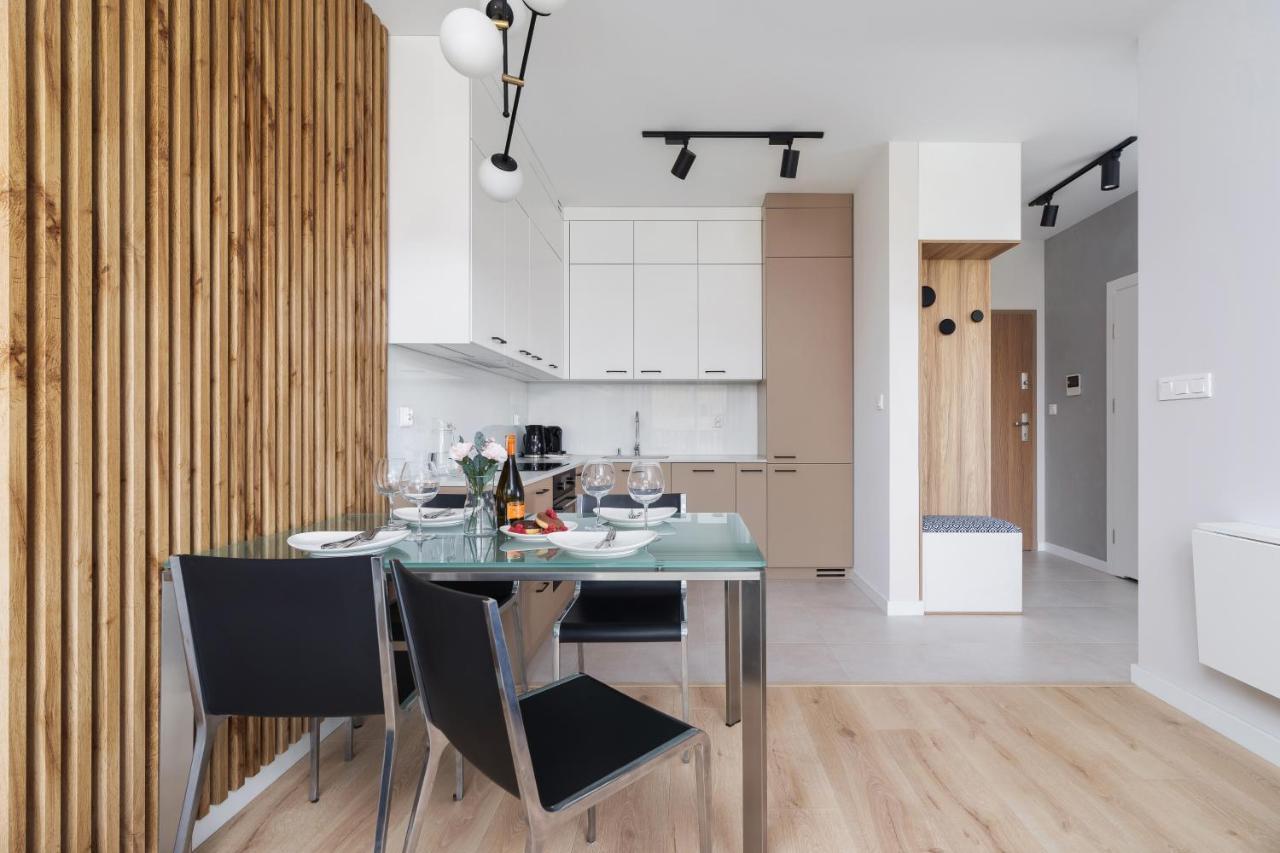 Lotniczowka Apartments By Renters Prestige Krakow Exterior photo