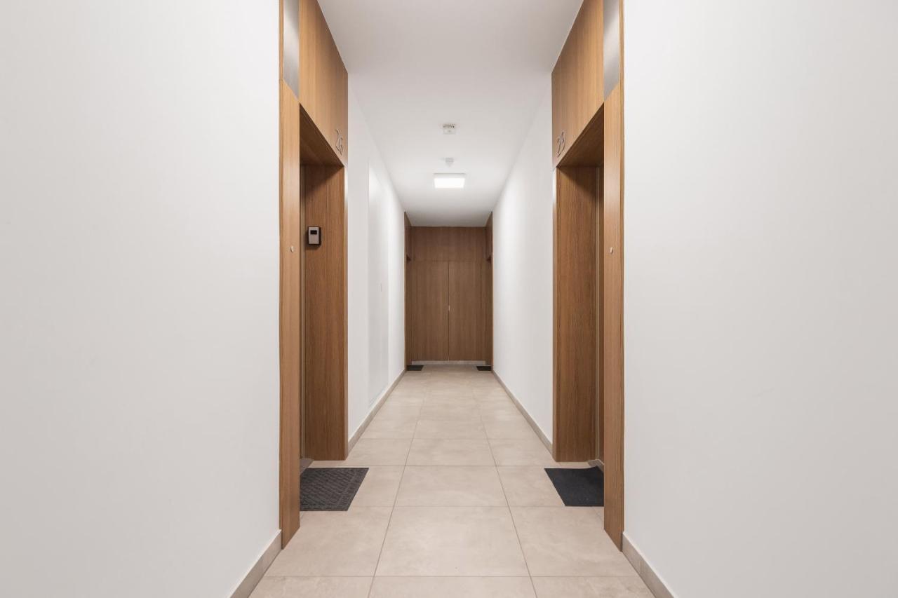 Lotniczowka Apartments By Renters Prestige Krakow Exterior photo